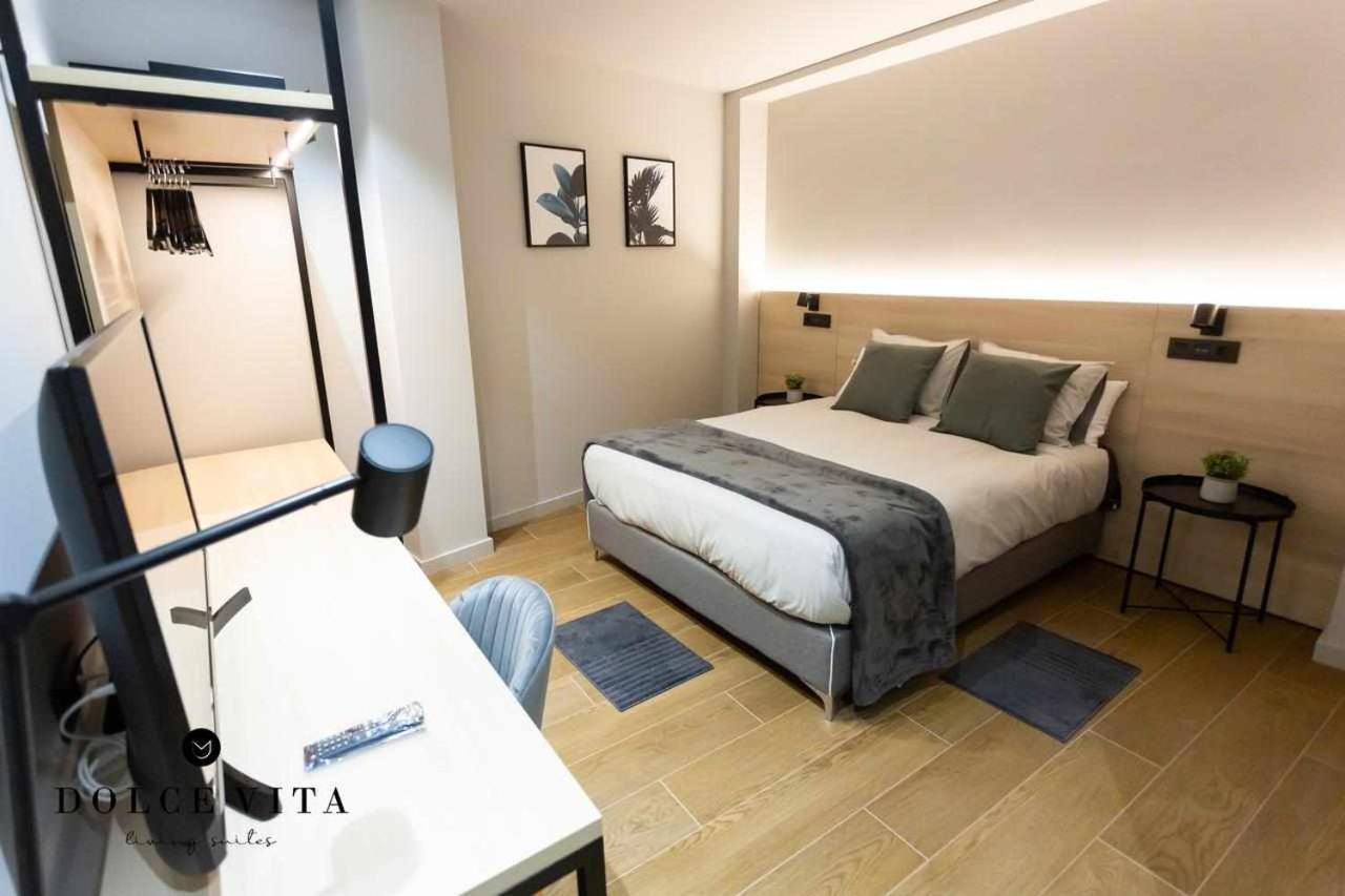 Apartamento Roma Living Suite En Vila Real Luaran gambar
